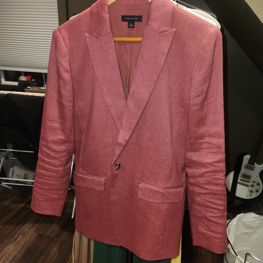Ann Taylor Red Linen Blazer - Tailored Single-Button Jacket